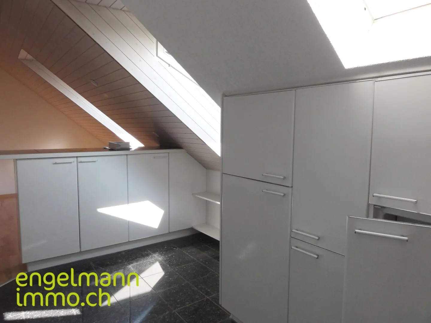 Bel appartement en duplex de 2.5 pièces - Photo 10 sur 14