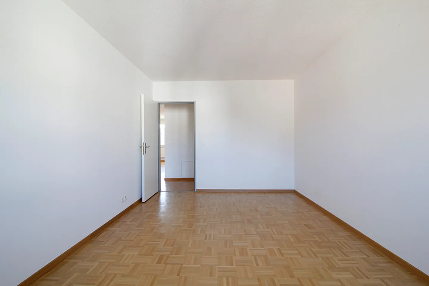 Attractive living in the middle of Weinfelden! - Photo 9 of 10