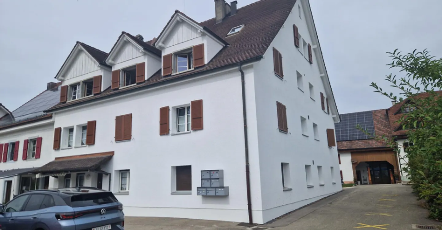 Renovated Apartment with Rooftop Terrace - Photo 11 of 11