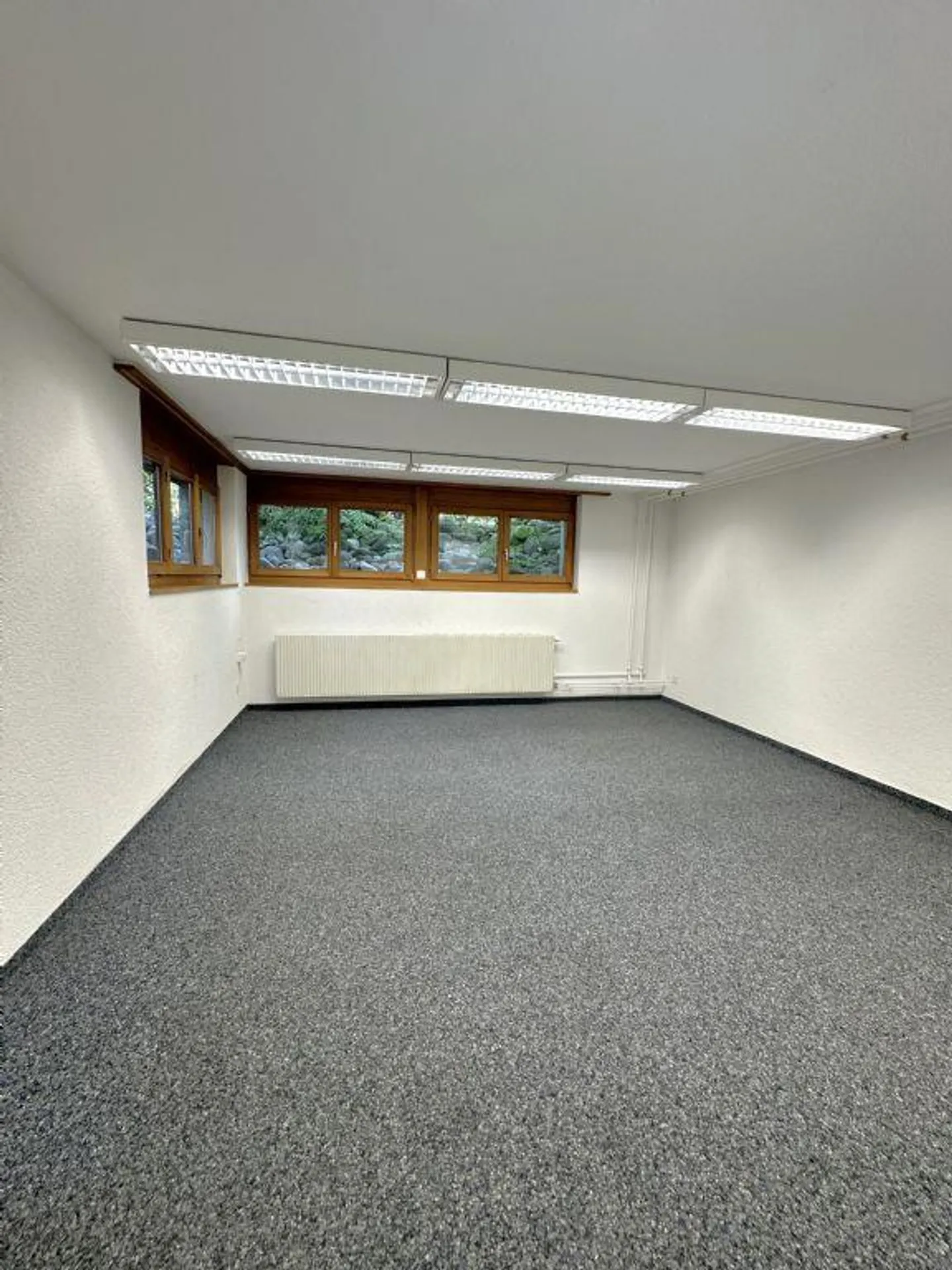 Spazio Commerciale (40m2) | Spazioso | Spazio per la Creatività - Foto 2 di 8