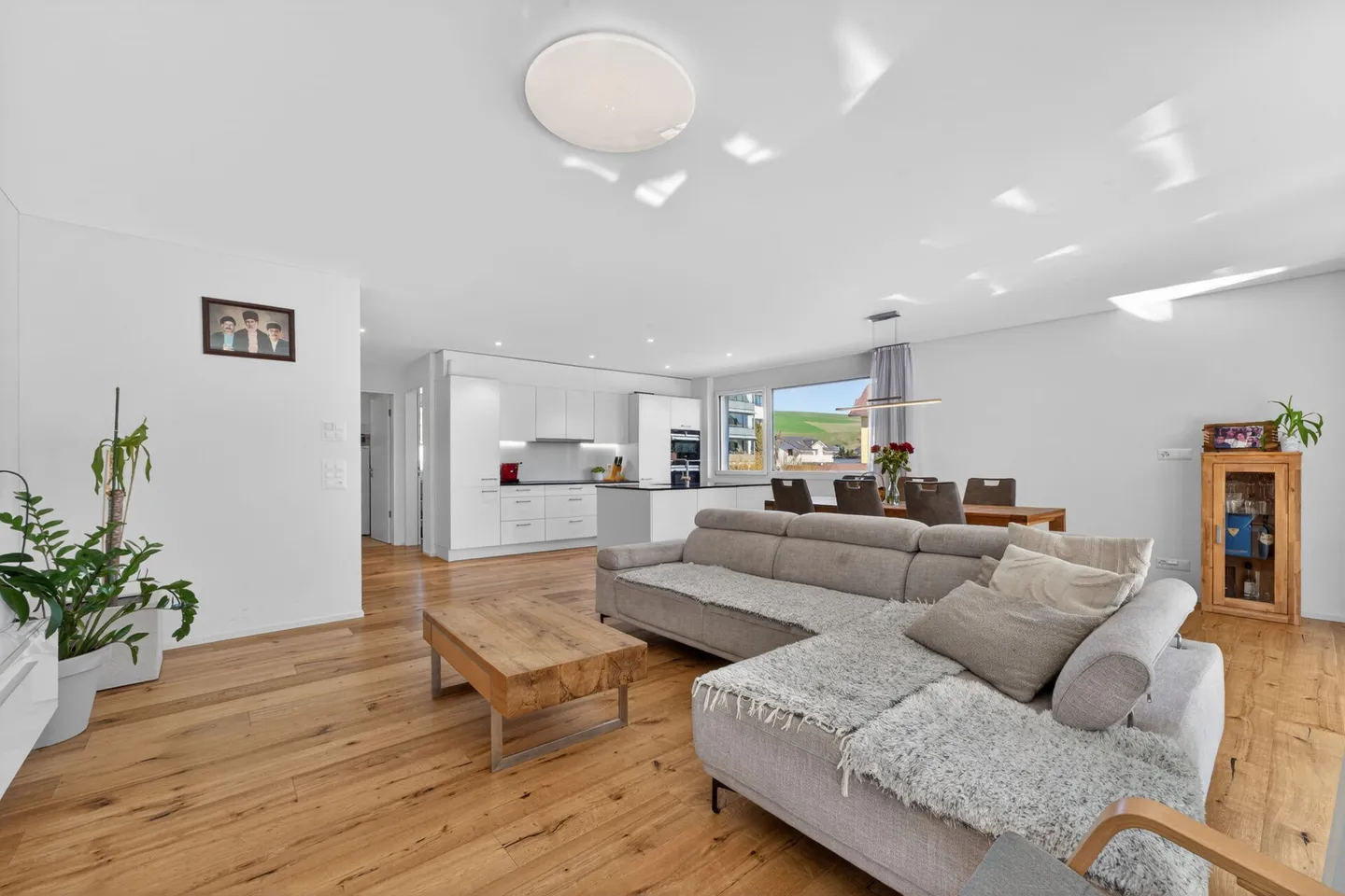 Appartamento giardino moderno con molta luce e privacy - Foto 6 di 15