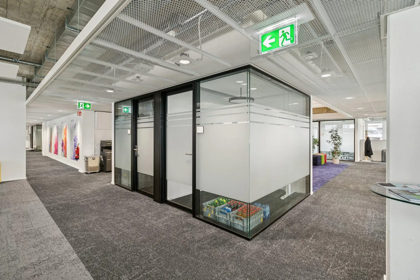 Rütistrasse Schlieren - Office / Commercial Space in an Ideal Traffic Location... - Photo 6 of 10