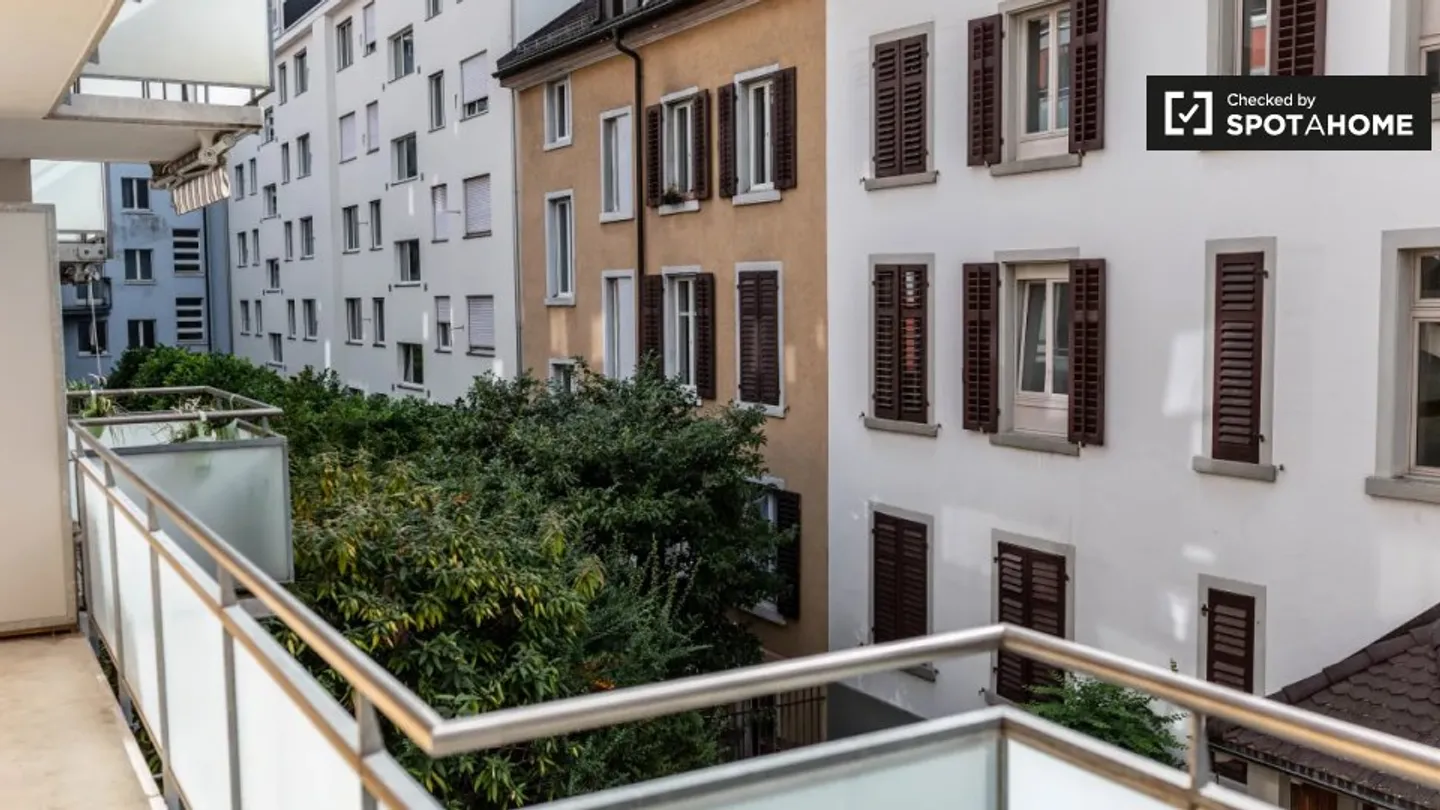 Appartamento in affitto - Foto 3 di 18