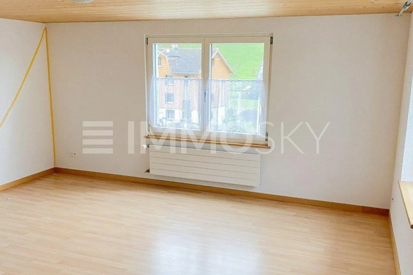 «Tradition trifft Raum Charmantes Haus im Glarnerland» - Foto 2 von 5