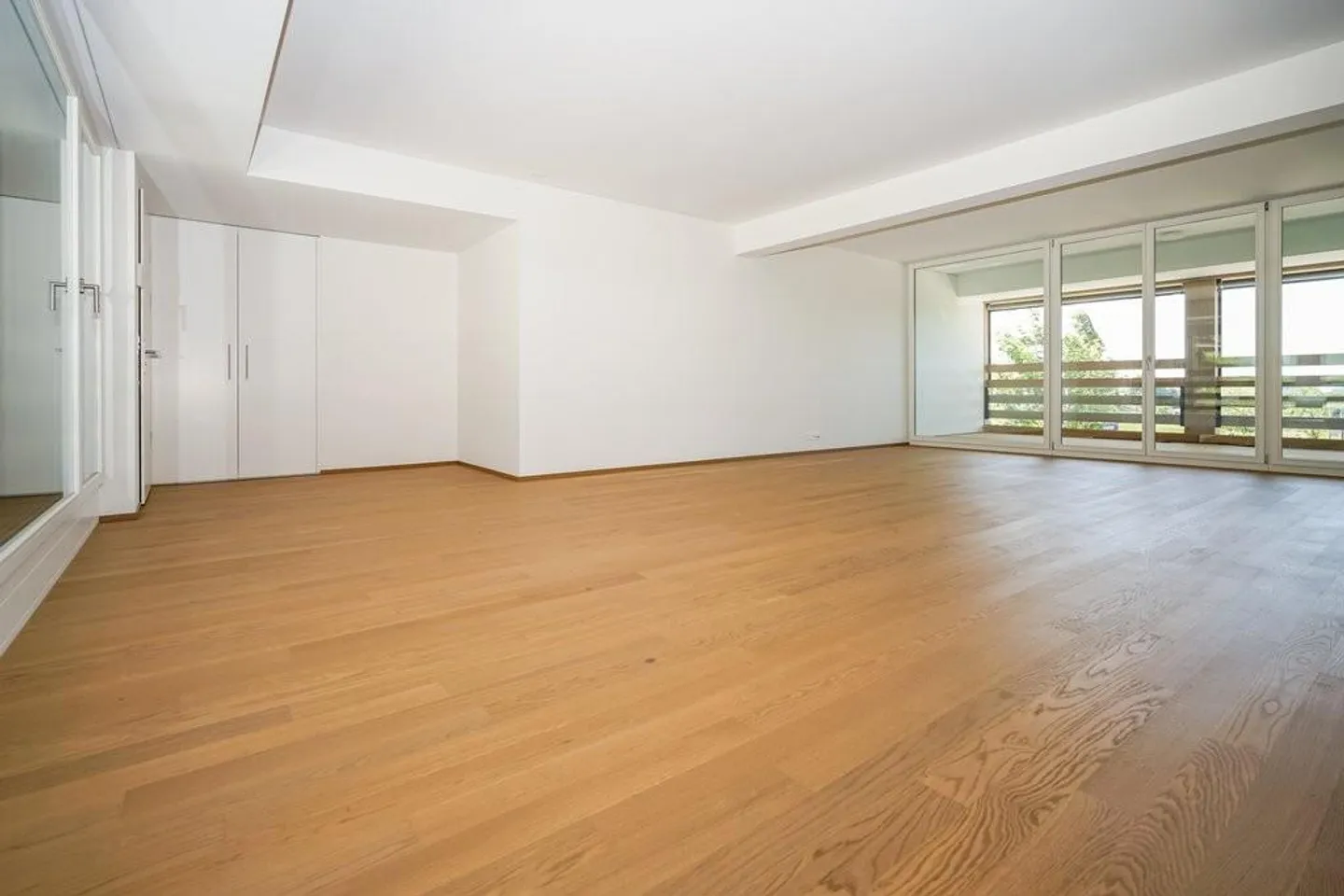 Moderne Wohnung im Hirschenareal - Foto 3 von 8