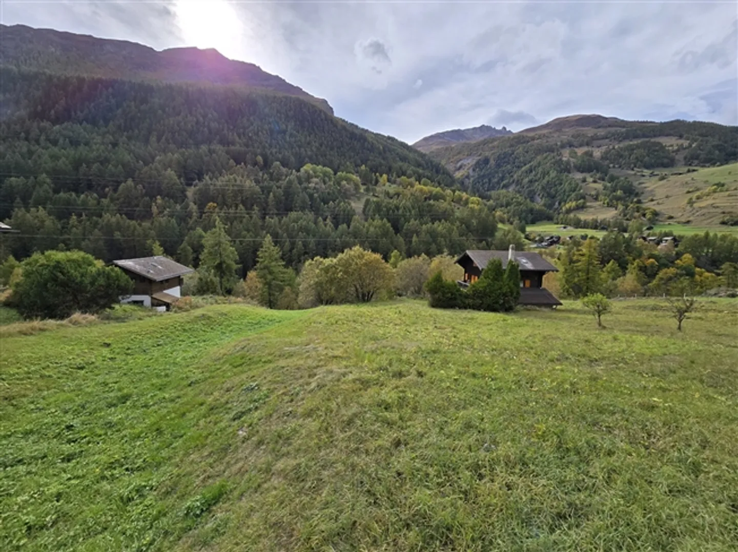 Terreno - 690 m2 - Evolène - Senza Mandato - Ref. 10245429 - Foto 1 di 3