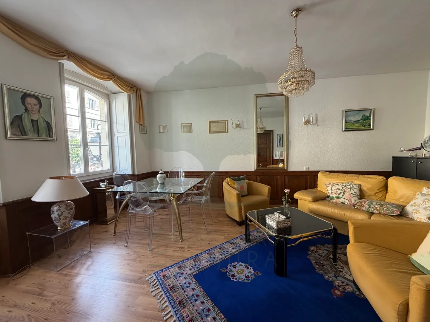 Appartamento caratteristico di 4 stanze nella vecchia città di Porrentruy - Foto 4 di 18