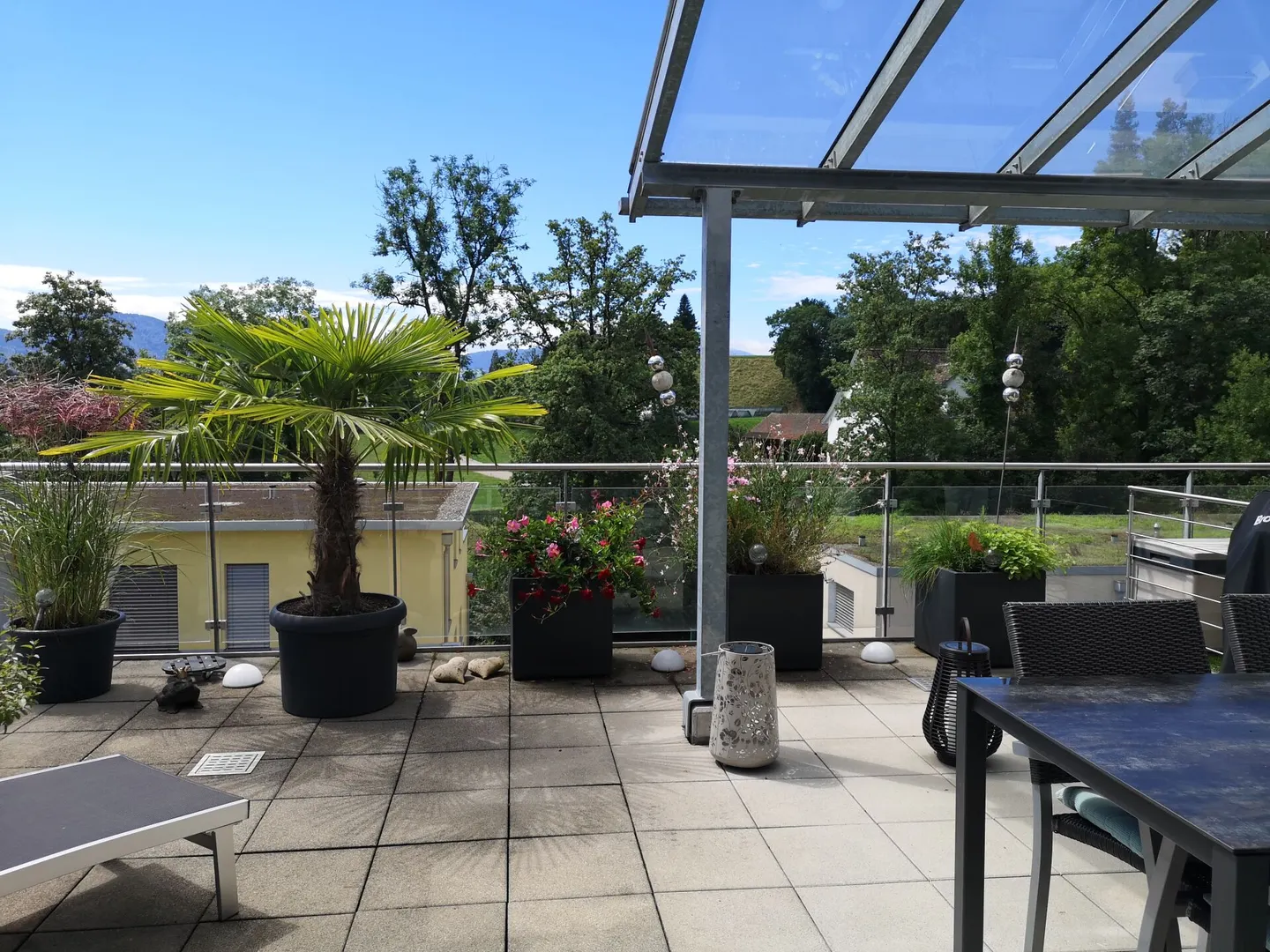 Moderne Attika-Wohnung mit Terrasse - Foto 1 von 10