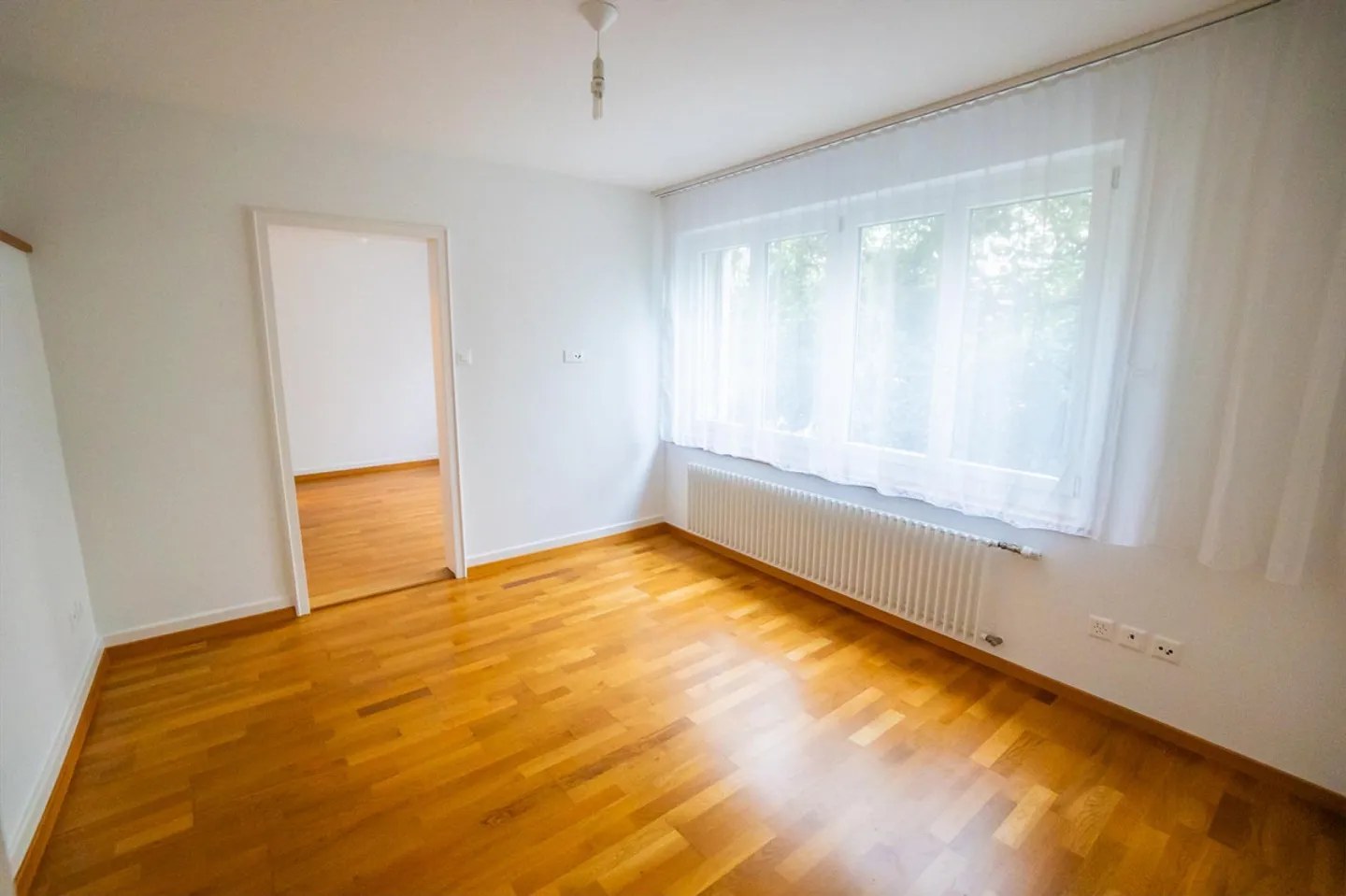 Appartamento spazioso con una buona disposizione - WG possibile - Foto 6 di 10