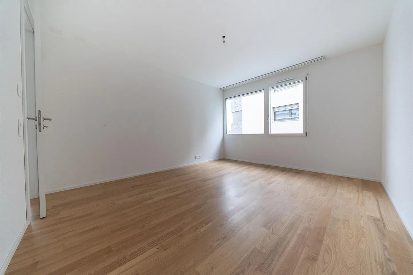 Schöne Wohnung mit Terrasse in einem neueren Gebäude - Foto 5 von 6