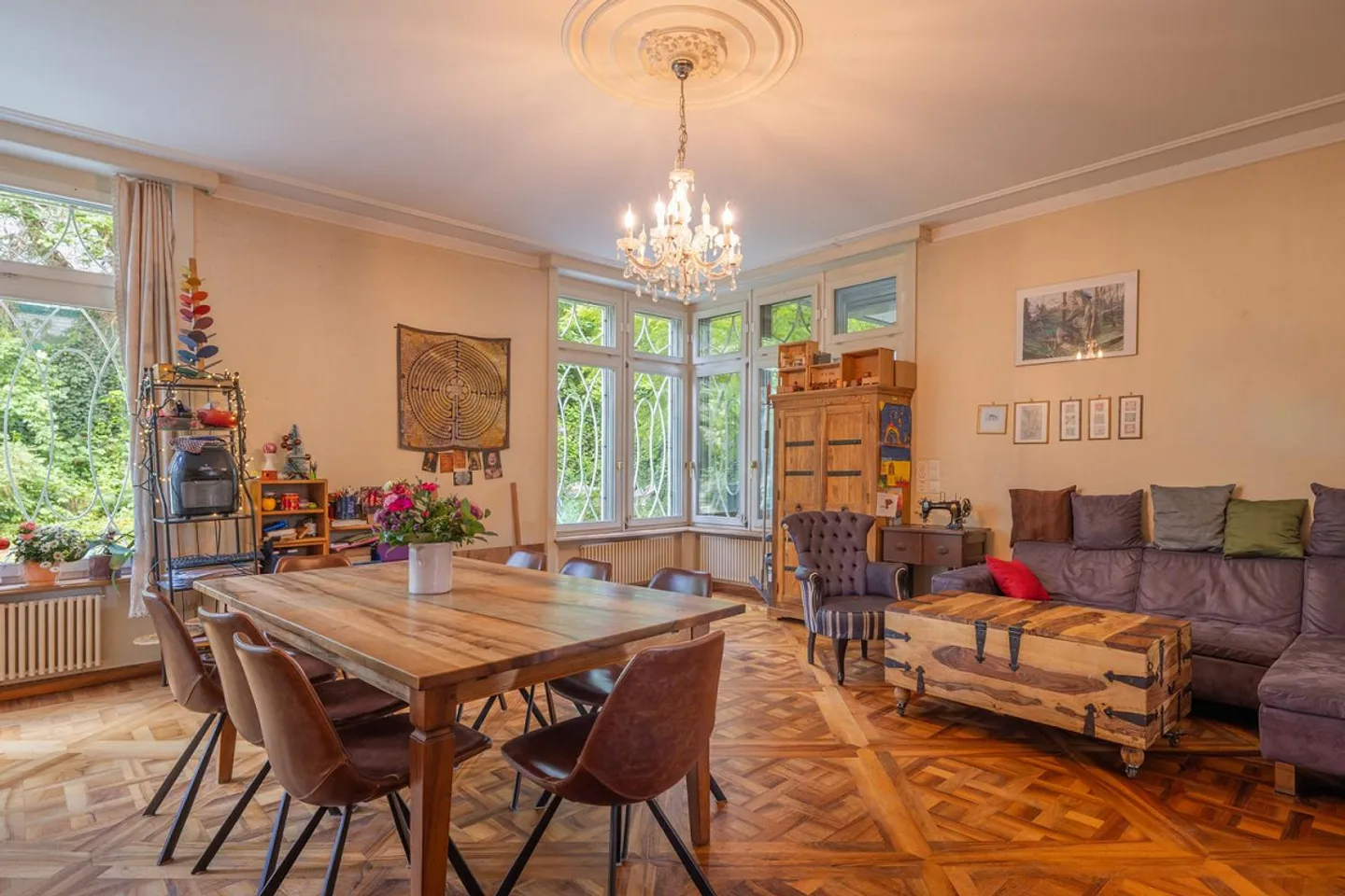 Jardin privé de 350 m² au cœur de Zurich — Appartement de jardin au caractère unique - Photo 4 sur 13