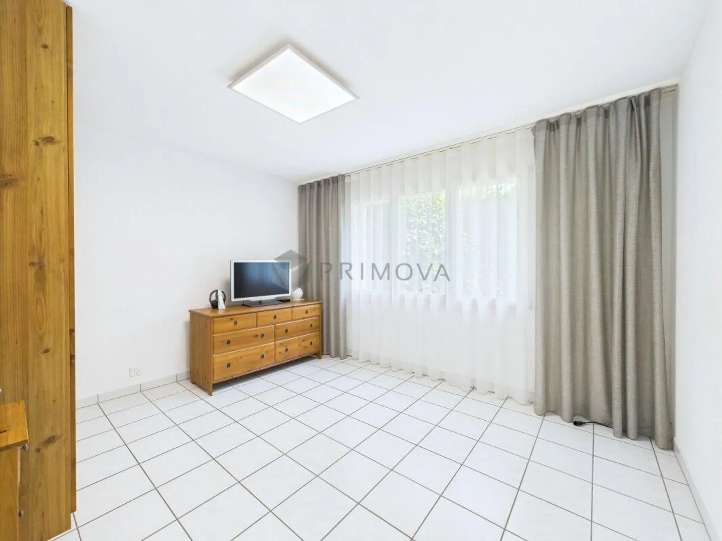 Architektonisches Juwel mit Seeblick - Foto 15 von 29