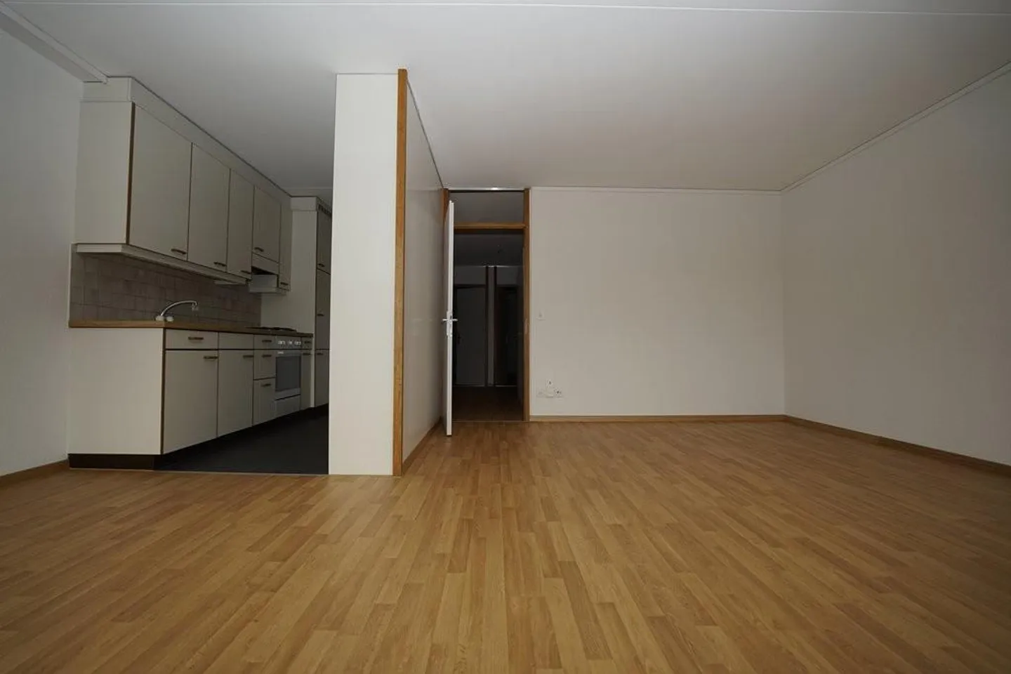 Charmante Wohnung mit Grünblick - Foto 3 von 6