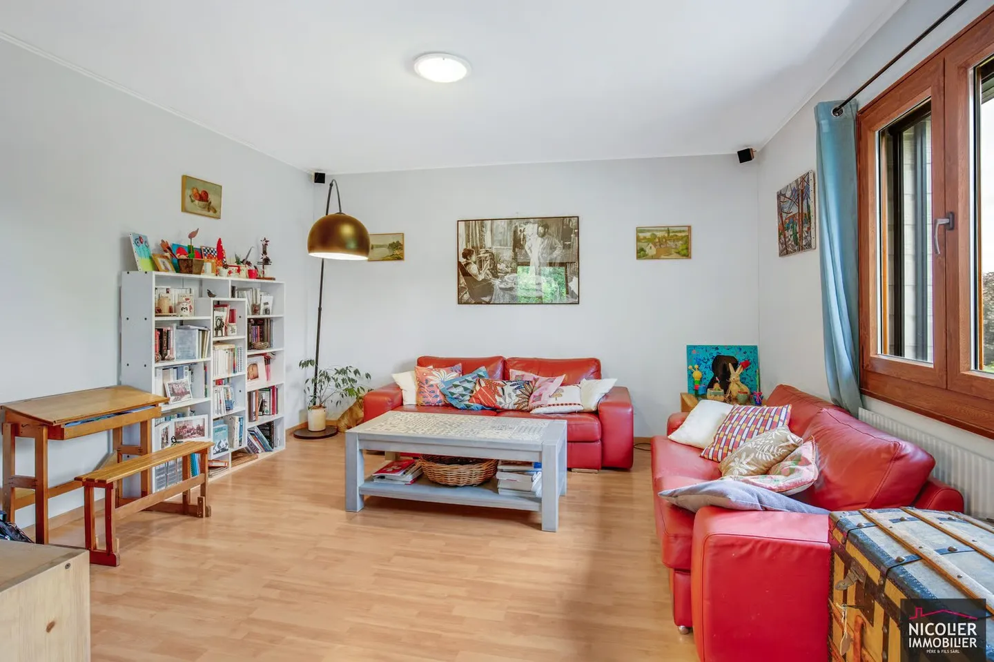 Maison familiale avec 4,5 pièces + un appartement de 2,5 pièces - Photo 5 sur 11