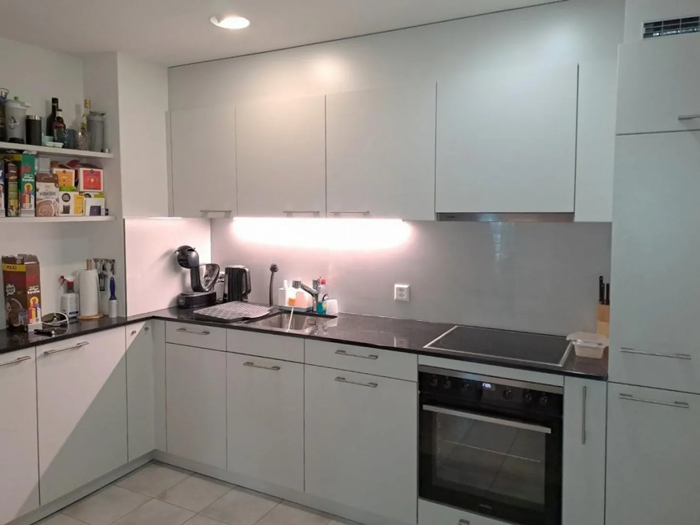 Appartement 2 pièces bien situé avec terrasse - Optimal aussi comme investissement - Photo 3 sur 12