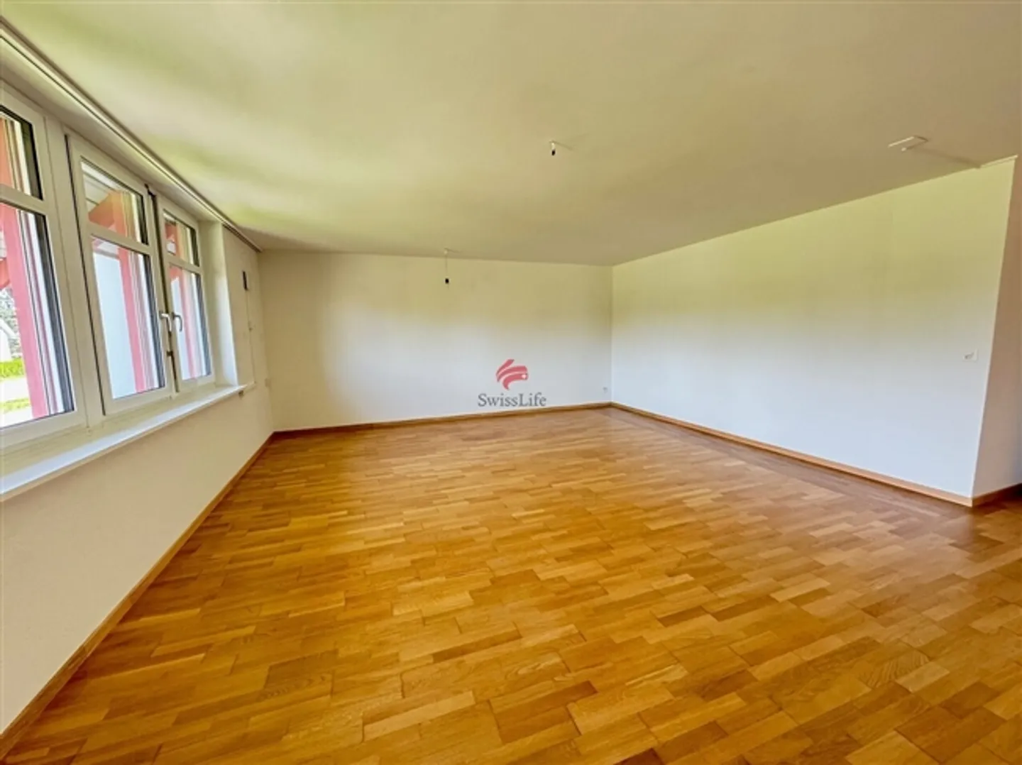 Unique Opportunity - Restaurant & Apartment - Photo 8 of 13