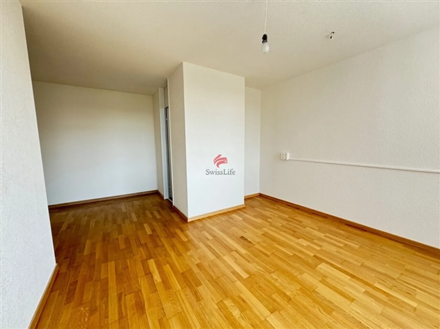 Unique Opportunity - Restaurant & Apartment - Photo 9 of 13