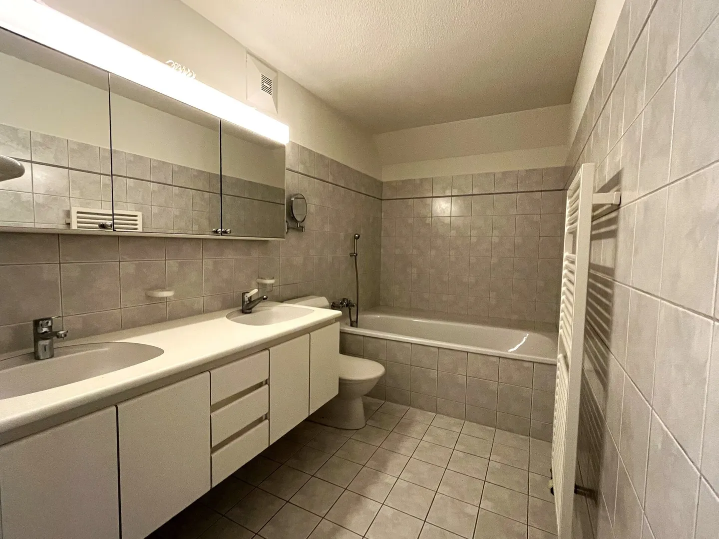 Ampio appartamento duplex in una posizione tranquilla - Foto 7 di 7