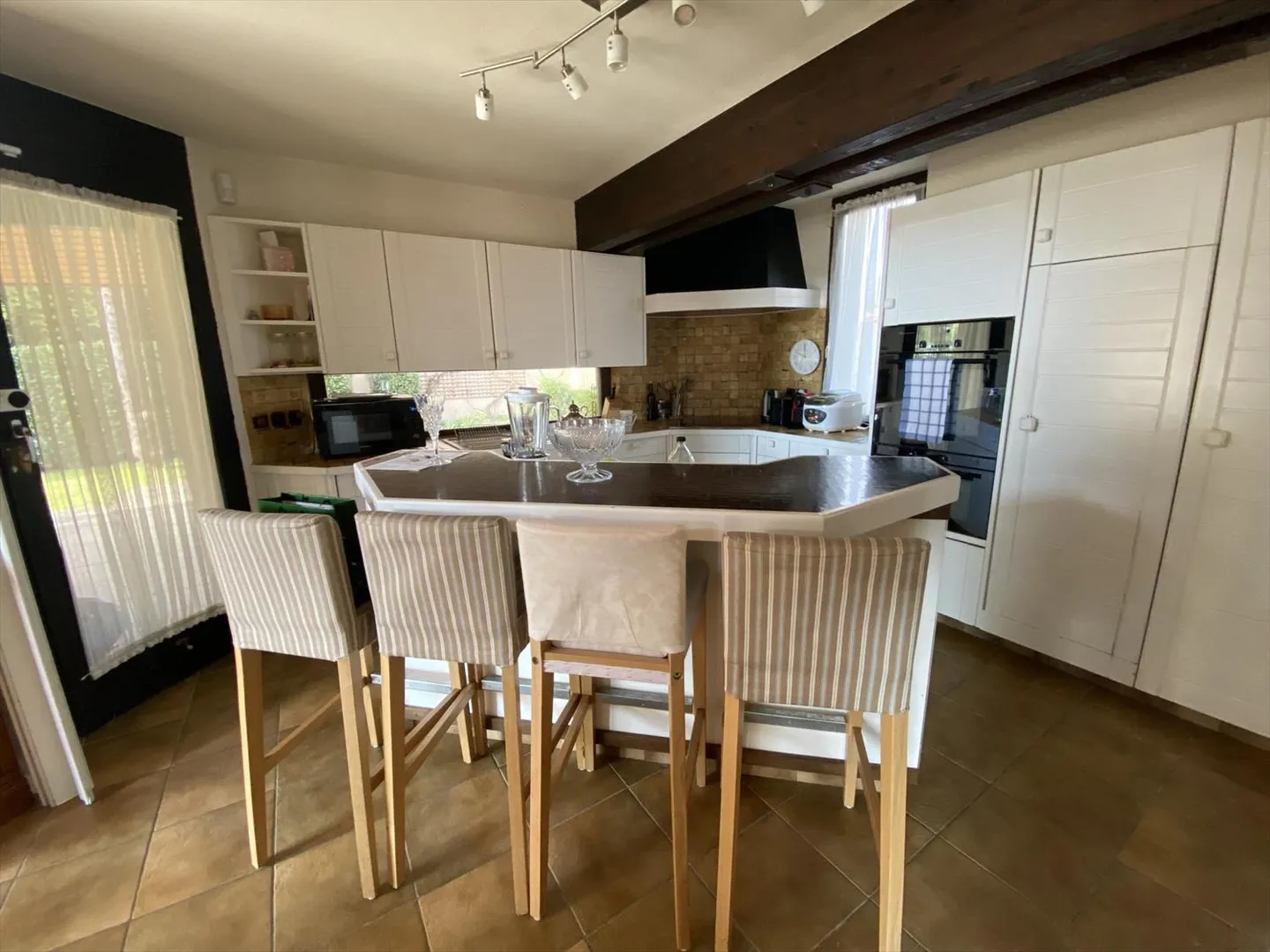 Casa 9 stanze - Foto 4 di 7