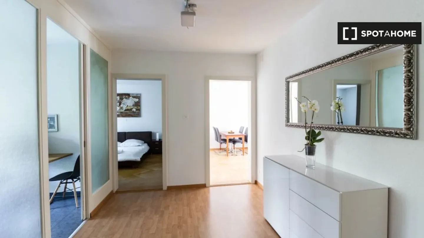 Scopri, visita e affitta la tua nuova casa online con piena fiducia. - Foto 1 di 8