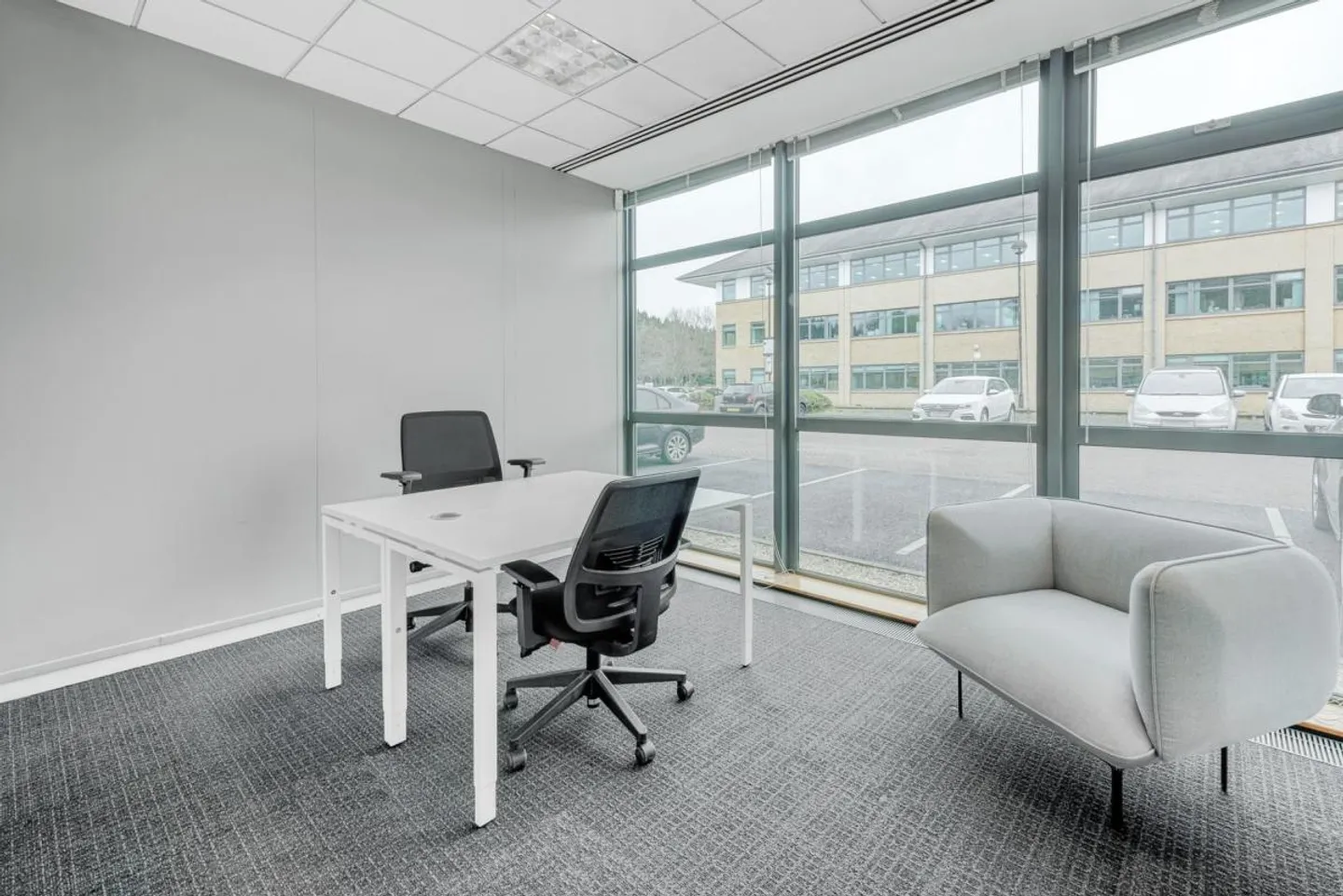 Professionelle Büroräume bei Regus Bessieres mit vollständig flexiblen Bedingungen - Foto 1 von 7