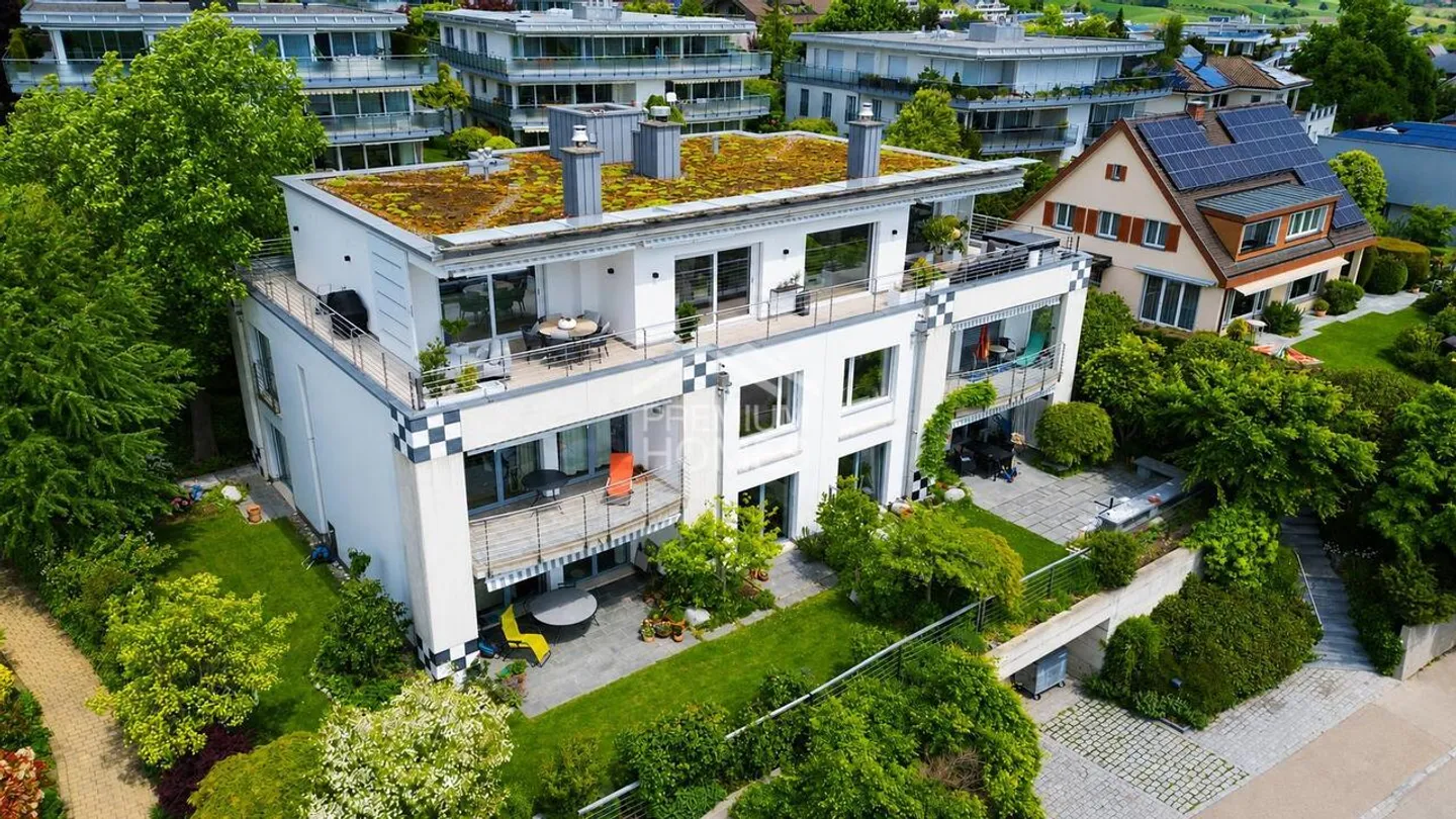 Luxuriöse Attikawohnung mit Aussicht - Foto 2 von 13