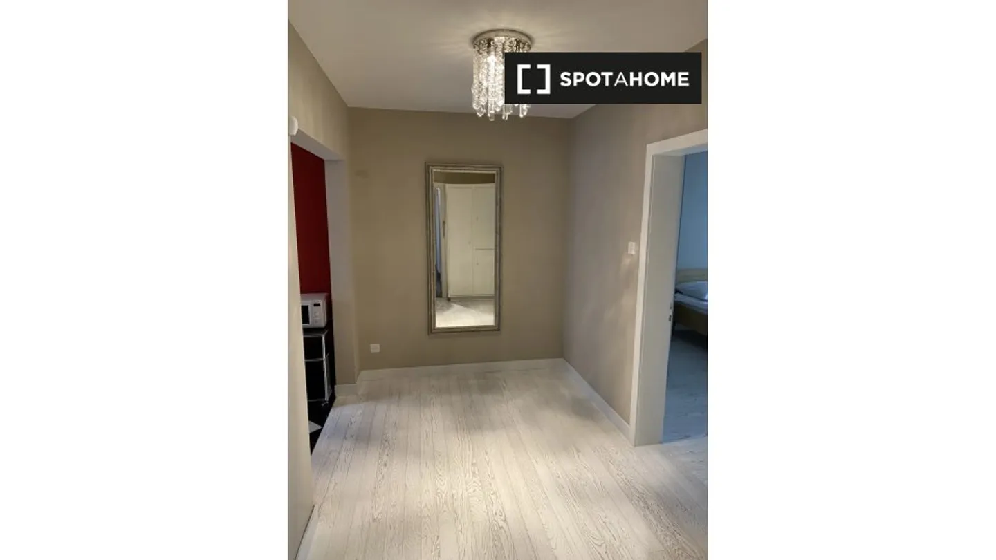 Entdecke, besichtige und miete dein neues Zuhause online mit vollem Vertrauen. - Foto 10 von 12