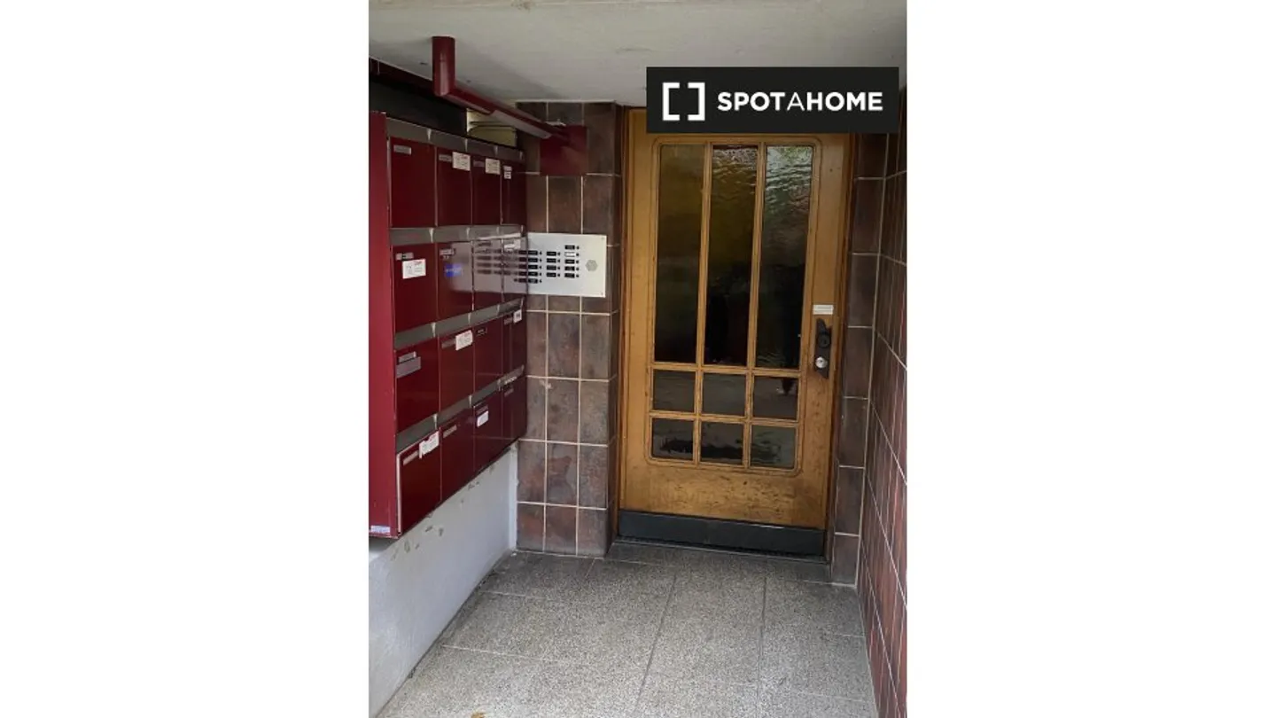 Entdecke, besichtige und miete dein neues Zuhause online mit vollem Vertrauen. - Foto 11 von 12