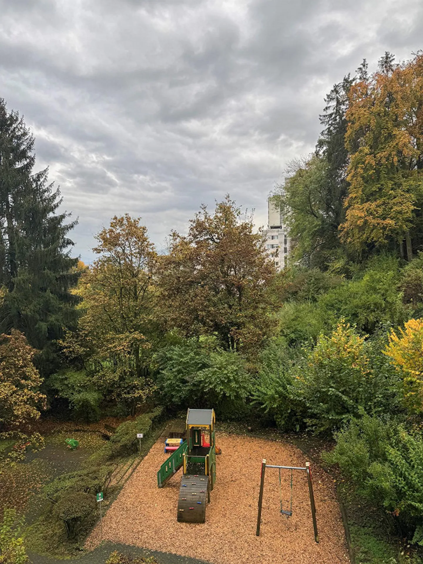 Spacious apartment in the popular Benziwil district! - Photo 10 of 11