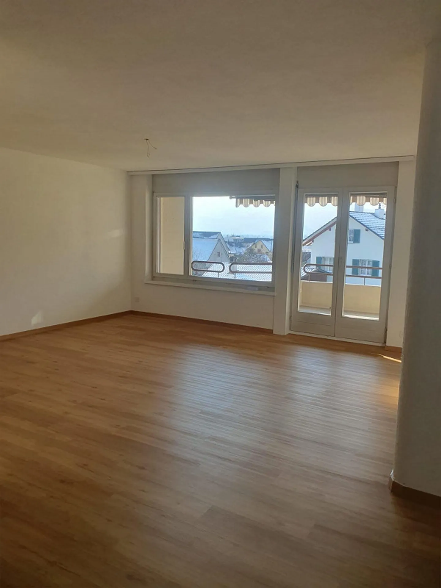 Appartamento luminoso recentemente ristrutturato di 5 1/2 stanze - Foto 10 di 12