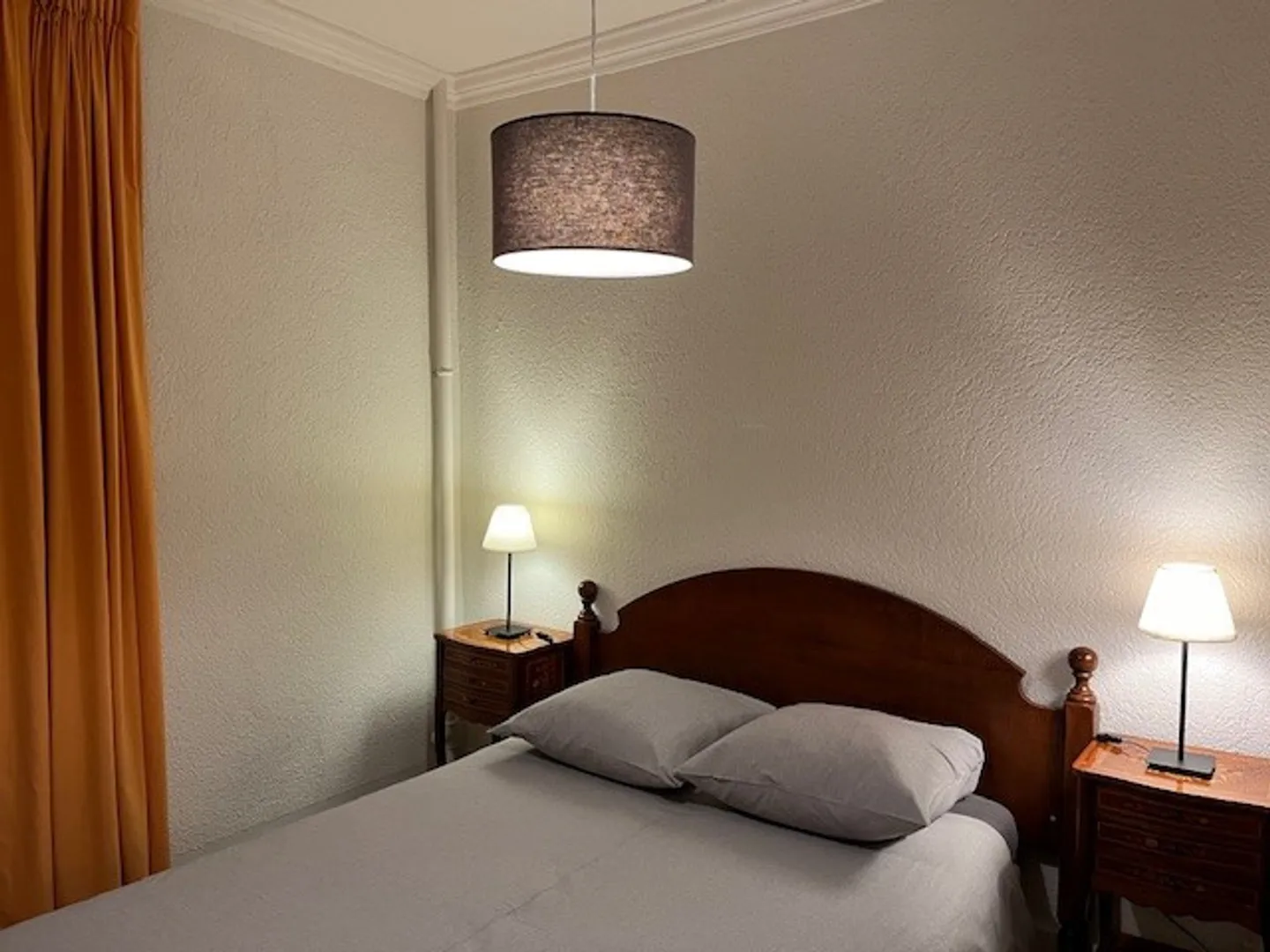 Apartment for rent - Photo 3 of 5