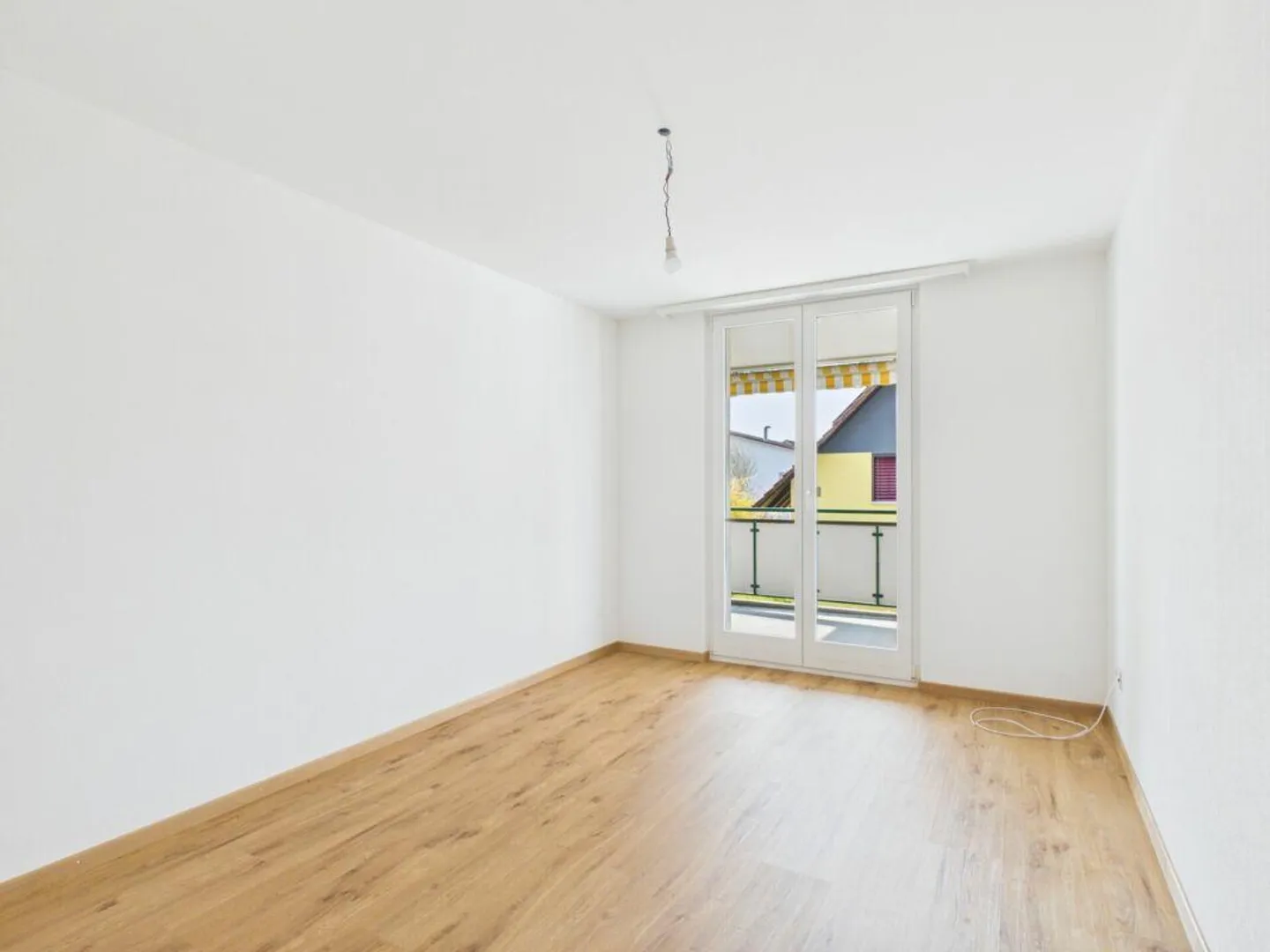 Appartement ensoleillé avec charme - Photo 6 sur 9