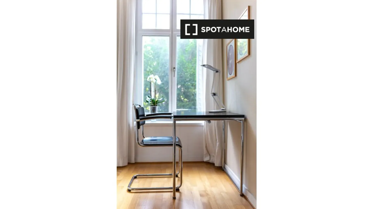 Discover, visit and rent your new home online with full confidence. - Photo 8 of 15