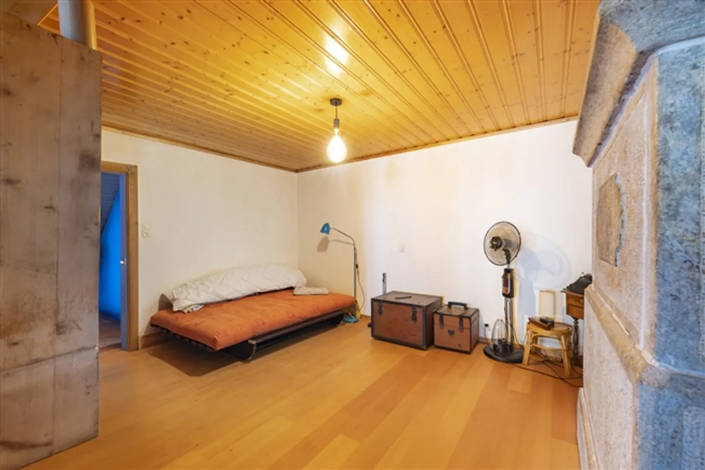 Un piccolo gioiello nel cuore del centro medievale di Saillon - Foto 7 di 11