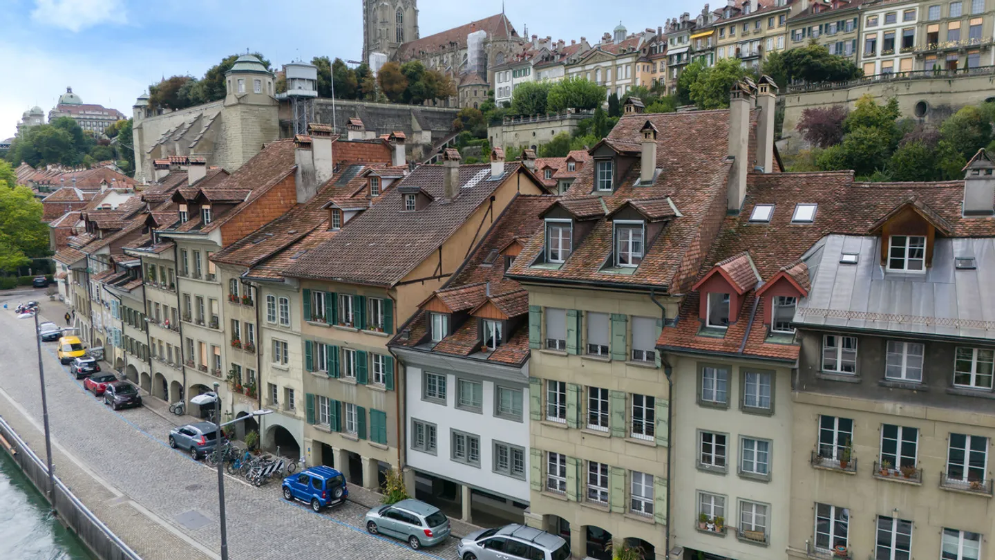 Investment property in the heart of Bern - Photo 1 of 6