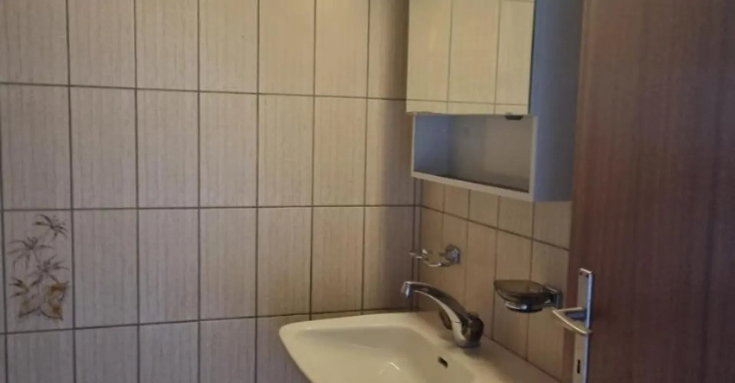 Attique de 2.5 pièces de 52 m2 - Foto 7 di 9