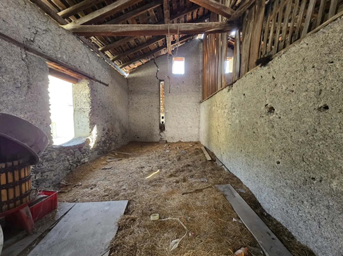 Barns for Renovation - 870 m3 - Vétroz - Great Potential - ref. 10233508 - Photo 10 of 13