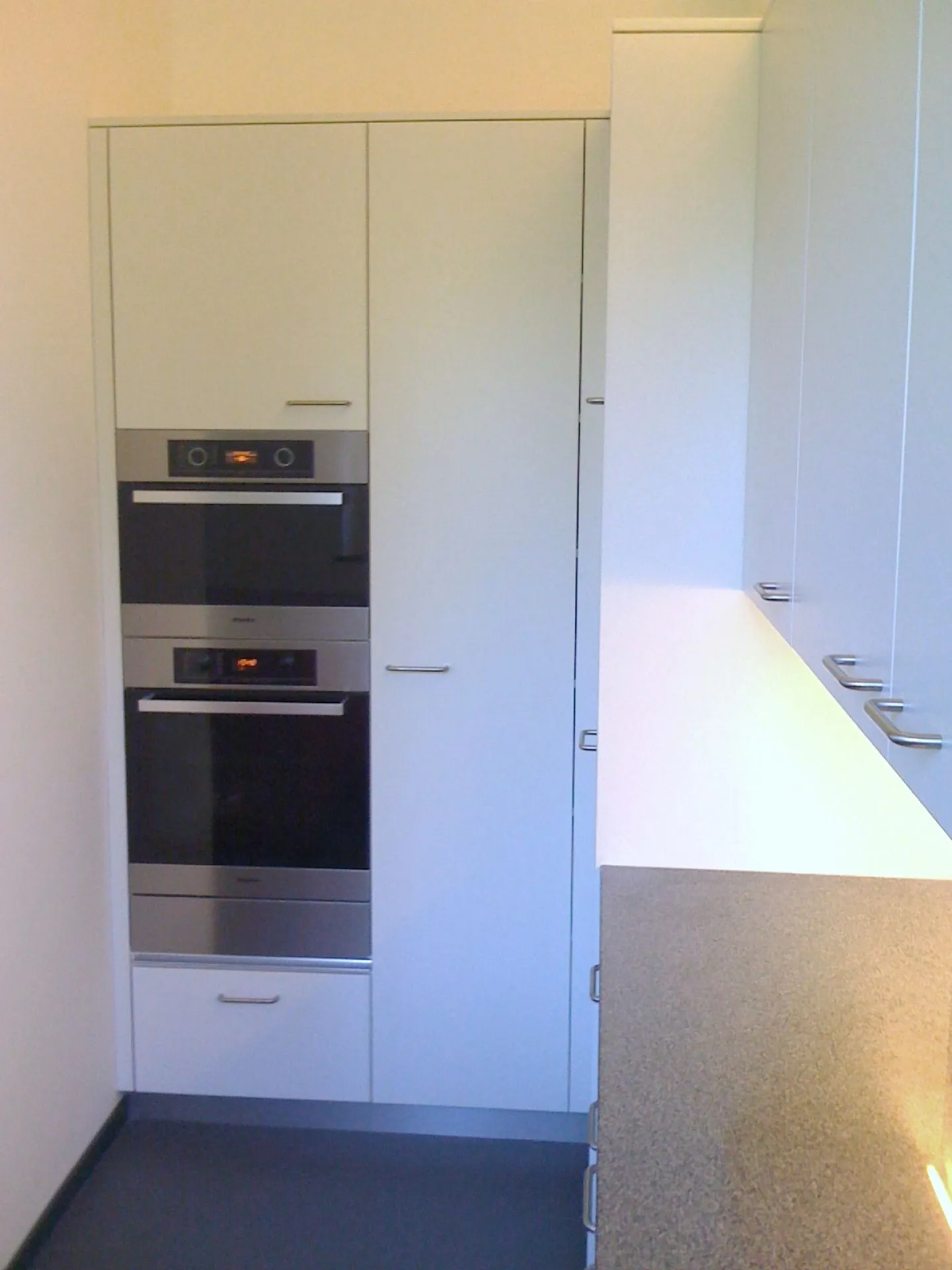 Exklusive 5.5-Zimmer-Altbauwohnung mit eigener Terasse in Bern zu vermieten! - Foto 6 von 19