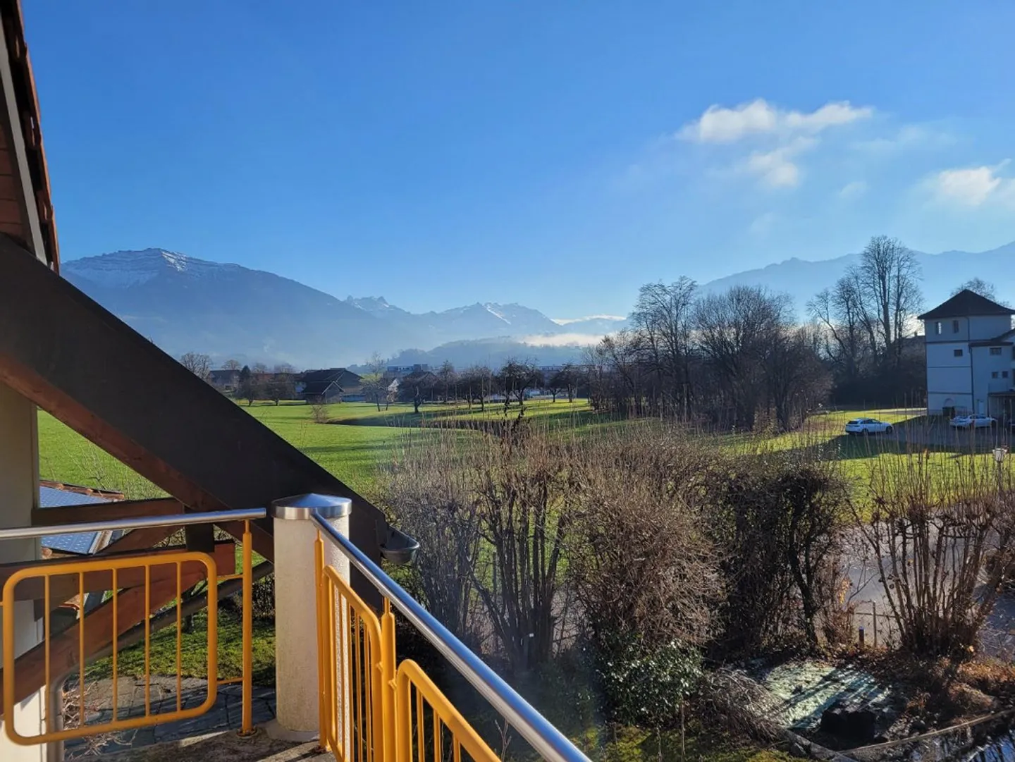 Sehr ruhig gelegene 3.5-Zimmer Maisonette-Wohnung in Uznach - Foto 5 von 12