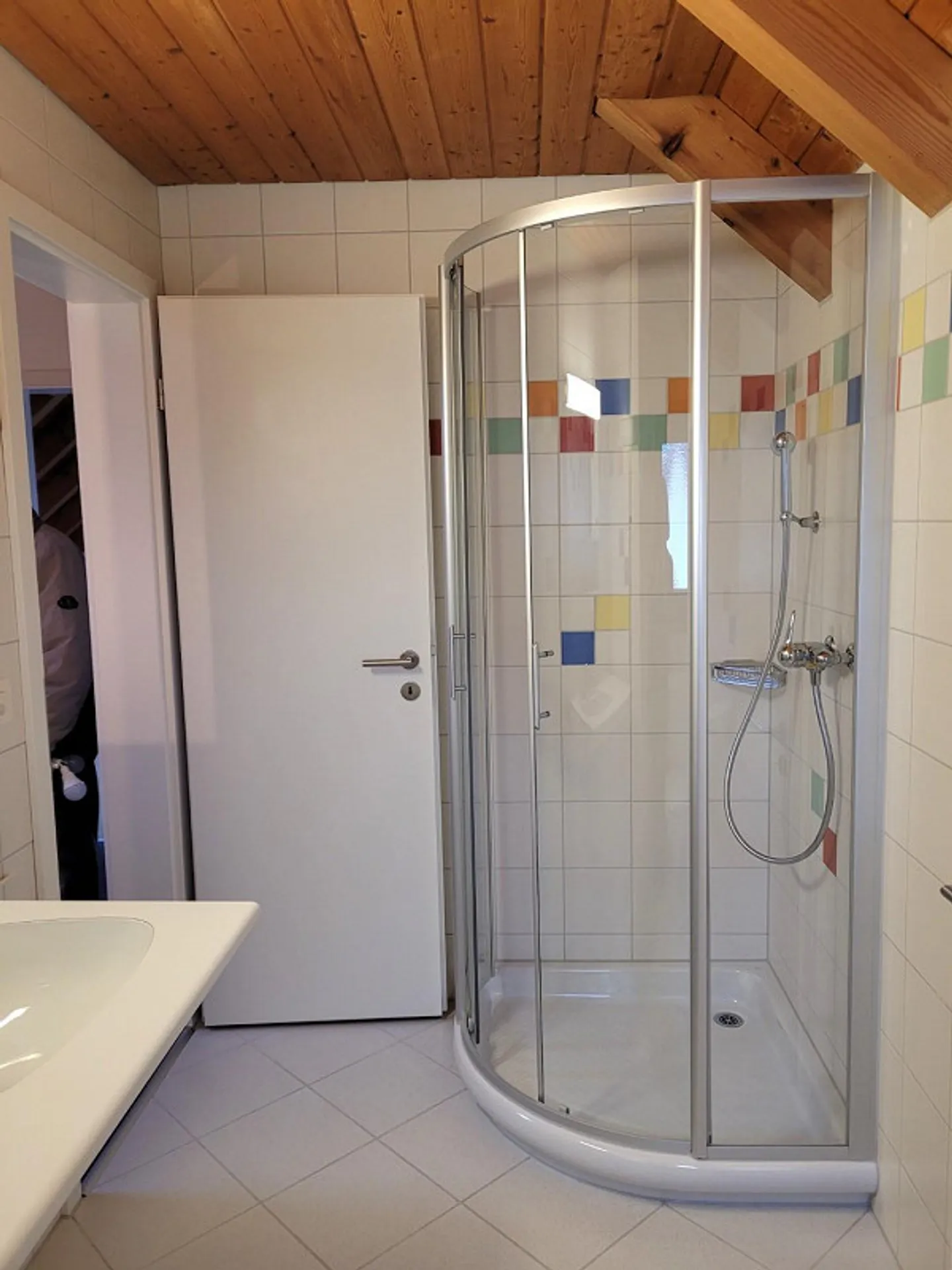 Sehr ruhig gelegene 3.5-Zimmer Maisonette-Wohnung in Uznach - Foto 10 von 12