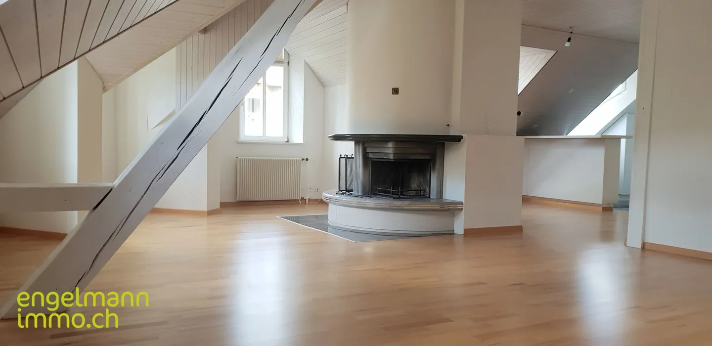 Bel appartement en duplex de 2.5 pièces - Photo 1 sur 14