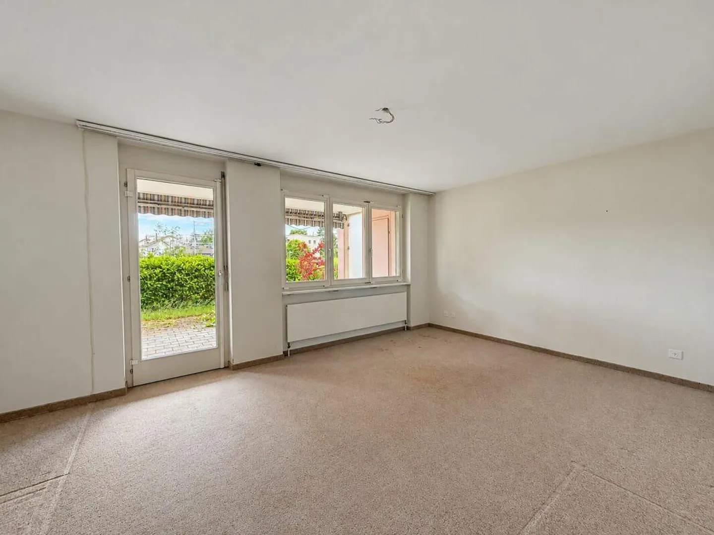 Attractive 3.5-Room Garden Apartment - Photo 6 of 14