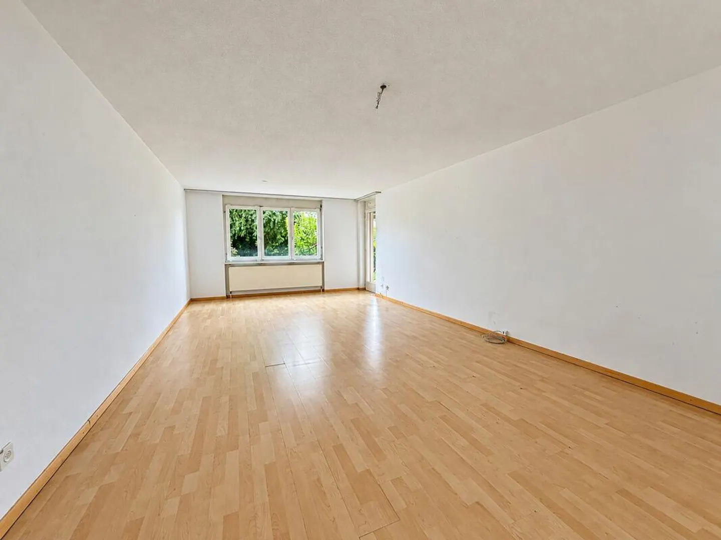 Attractive 3.5-Room Garden Apartment - Photo 8 of 14