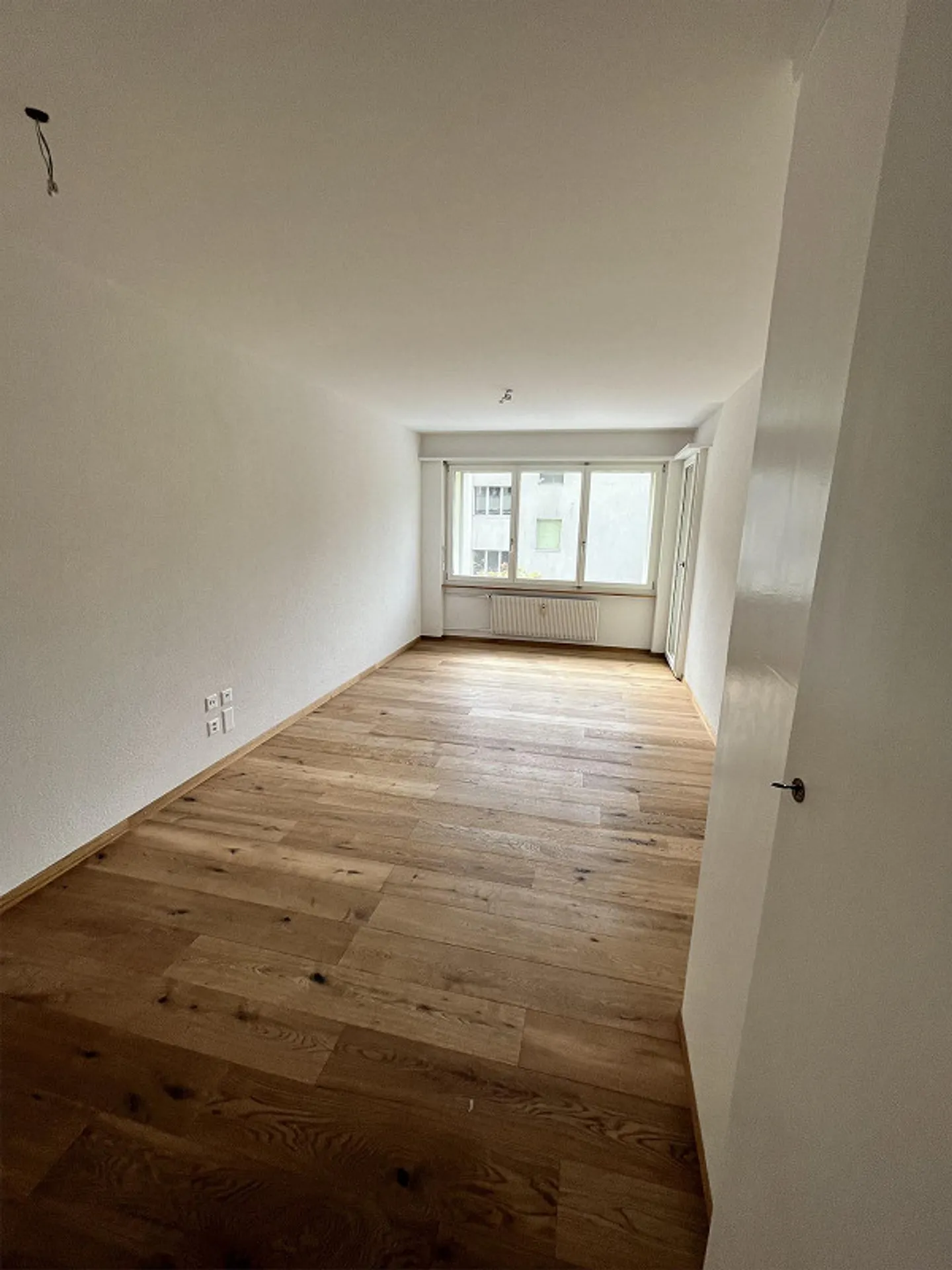DANS LA LÄNGGASSE! - Photo 2 sur 7