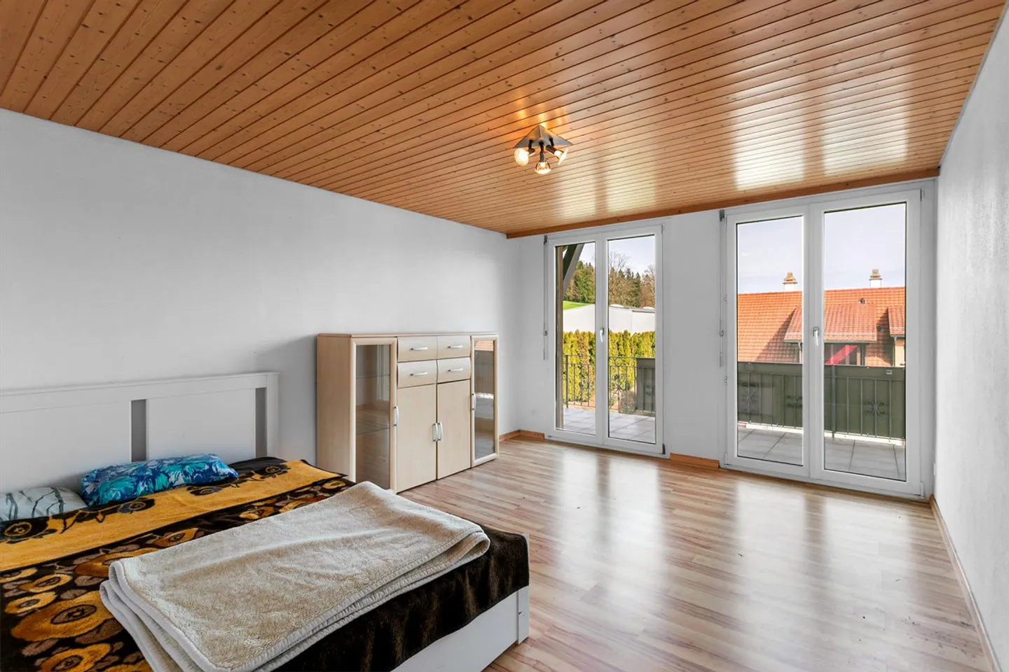 Maisonette on two floors - Photo 10 of 14