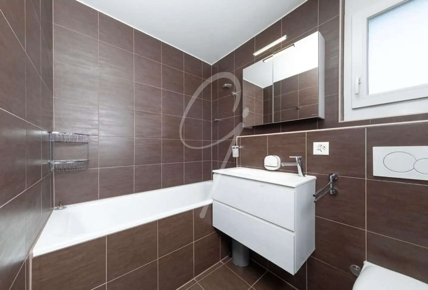 Contemporary Villa in Vessy - Photo 10 of 13