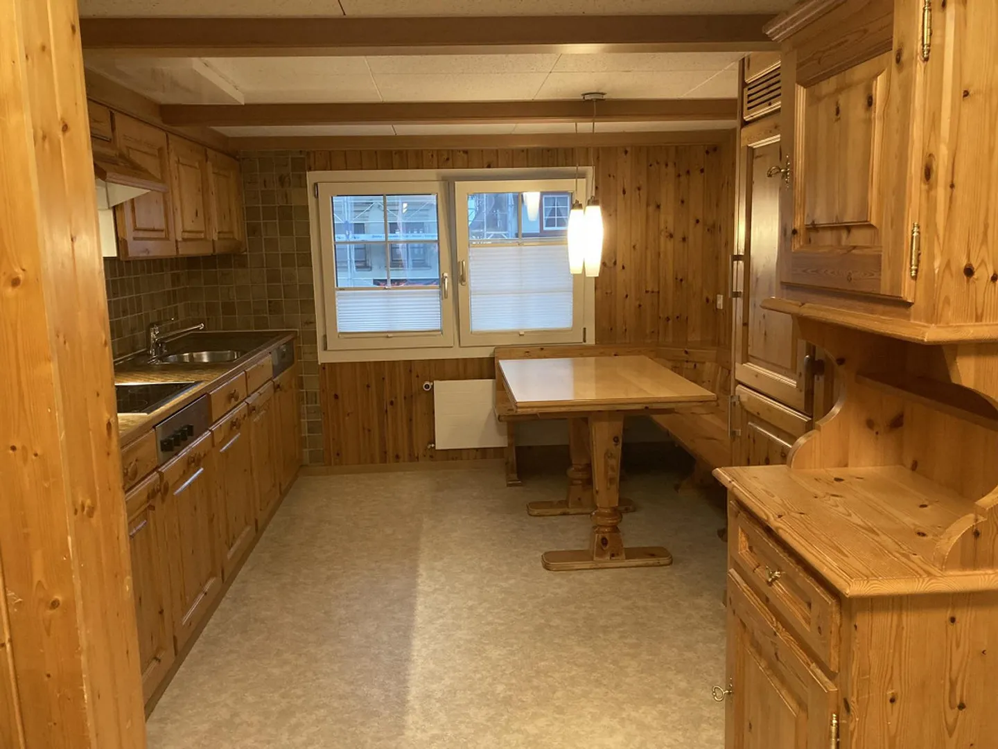 Accogliente appartamento di 3 1/2 stanze nel centro del villaggio di Hemberg - Foto 1 di 15