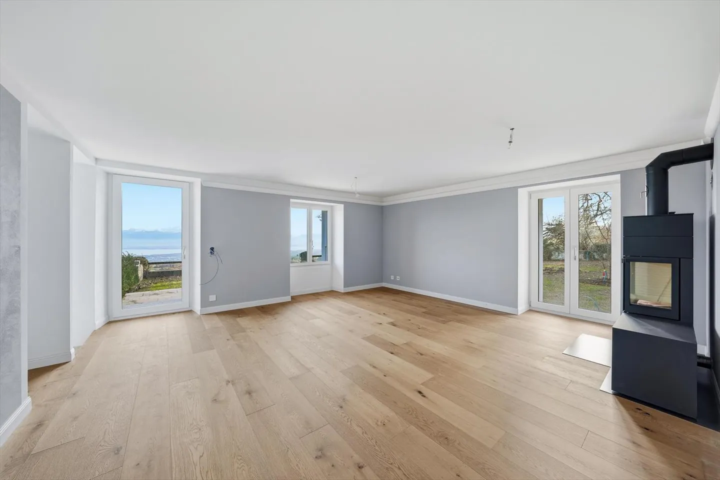 High-end apartment in Arzier - Photo 7 of 10