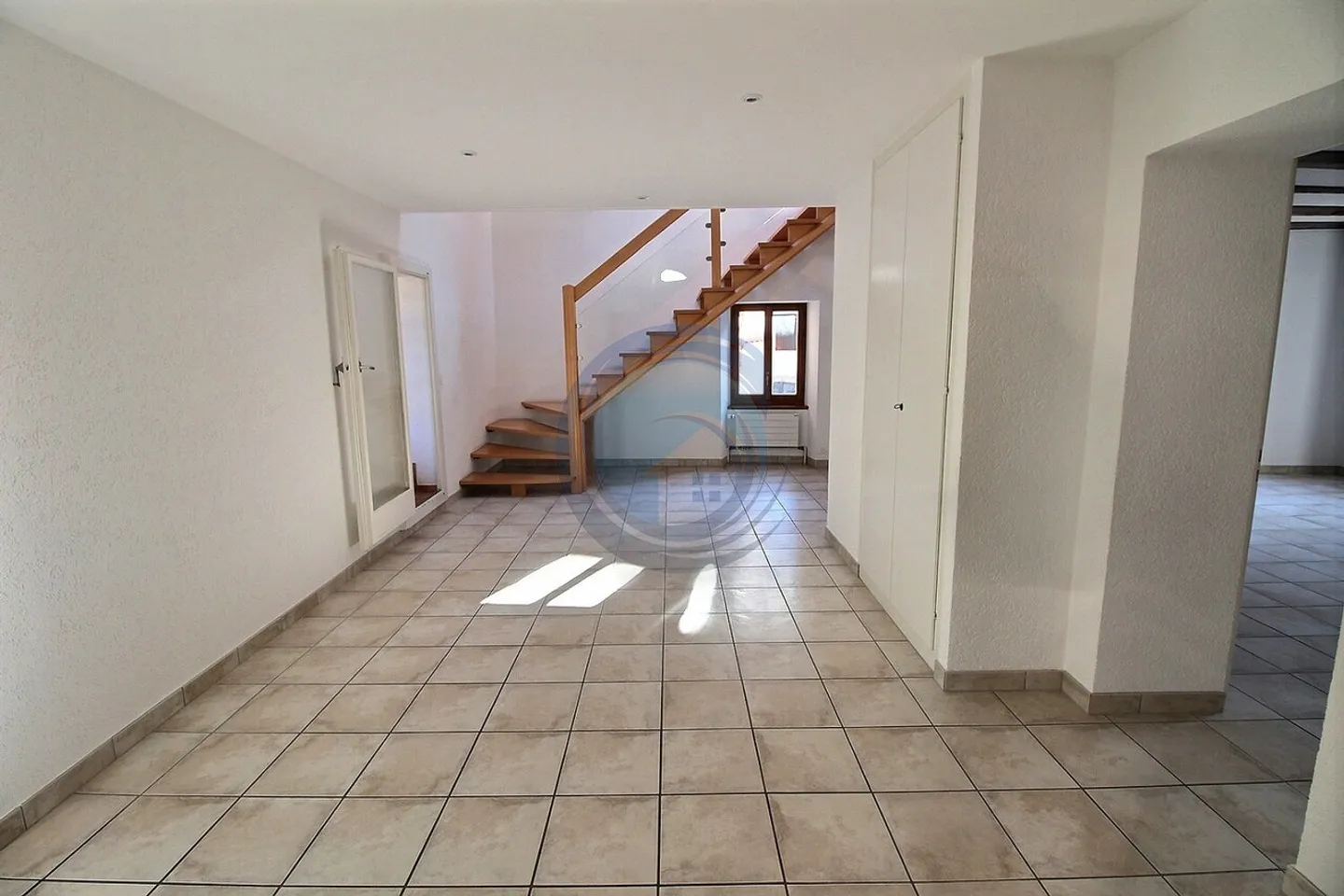 Charming House with 2 Apartments and Large Garden & Carport - Photo 15 of 19
