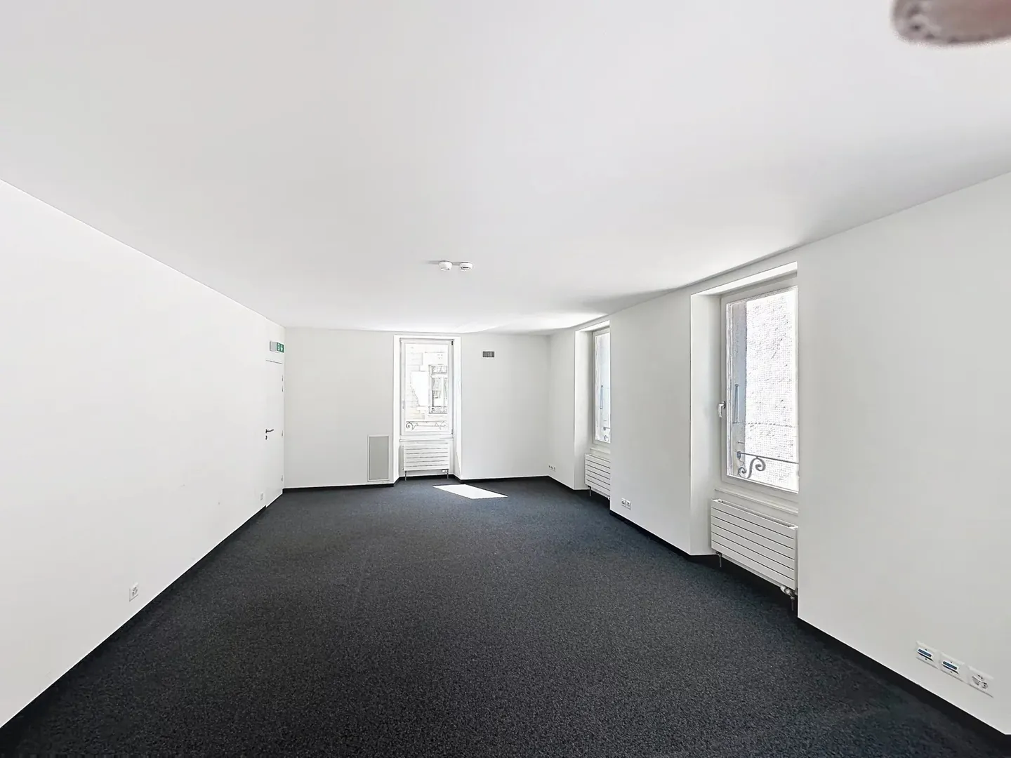 Bureau de Prestige à Nyon - Photo 6 sur 11